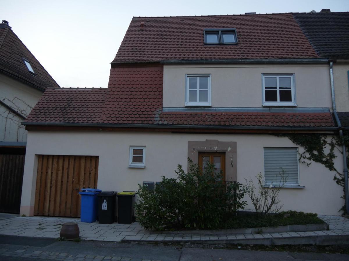 Maisonette-Wohnung In Nuernberg Mit Kamin Екстер'єр фото